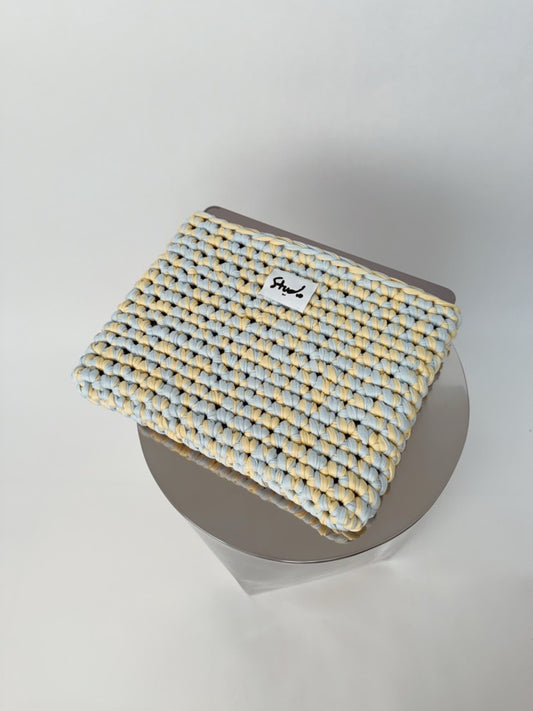 The Laptop Bag, Bubble Gum